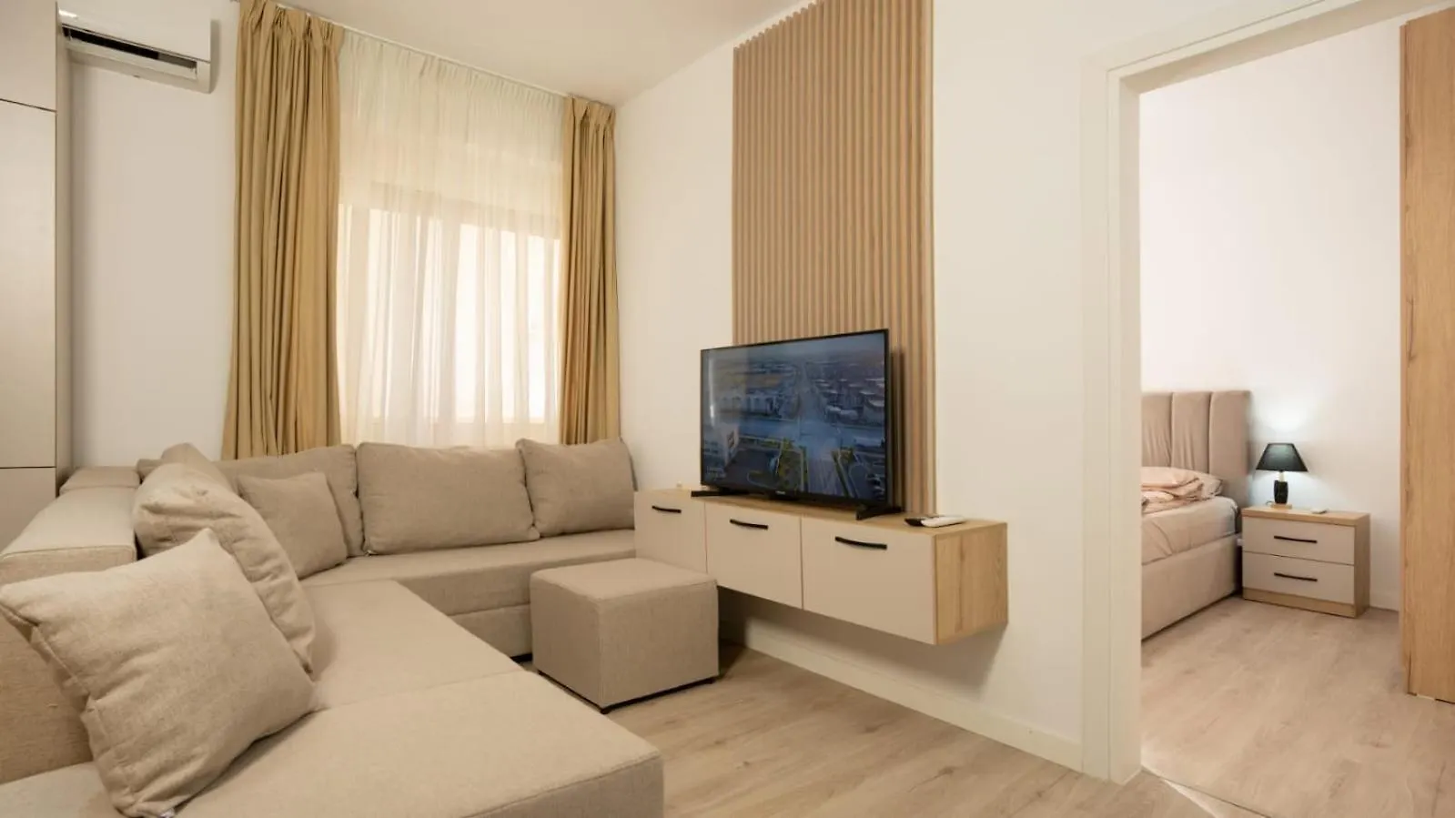 Padu'S Apartment By Tok Durrës